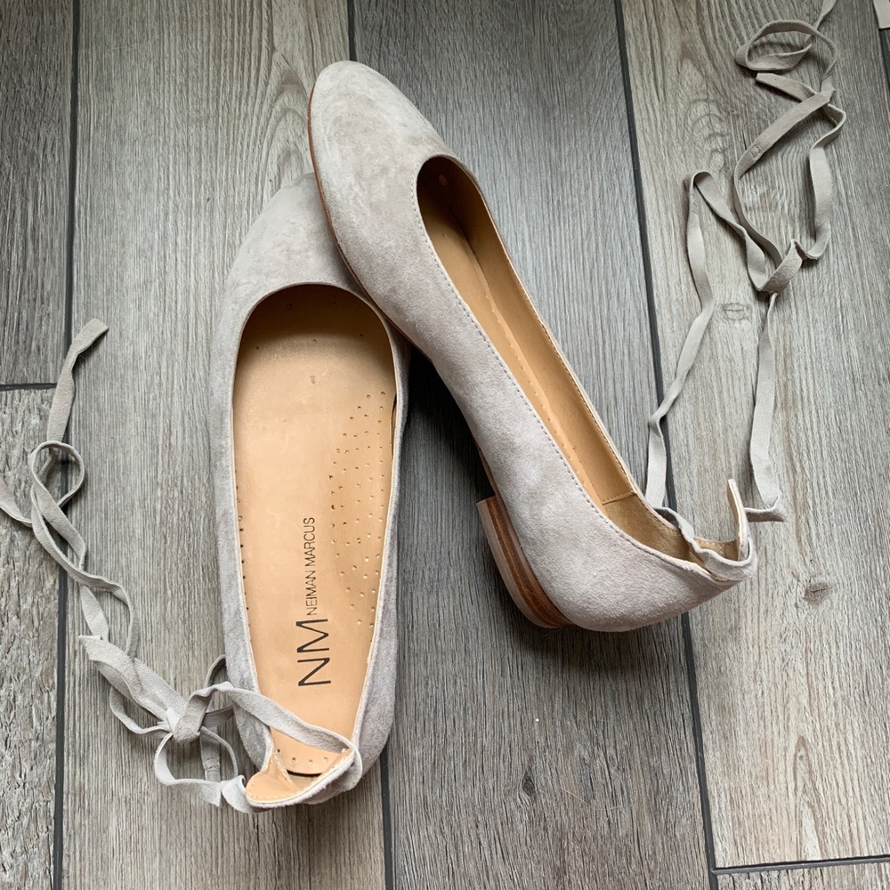 Women’s flats with lace size 6.5